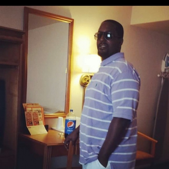 Meet your Posher, Seth - Picture 1 of 1